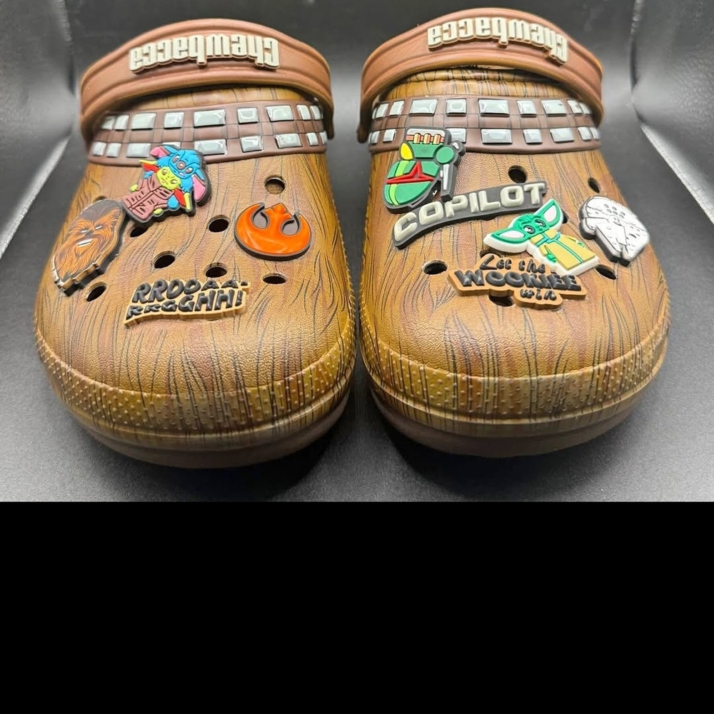 Star Wars Kids Crocs - Brown Chewbacca kids size J3